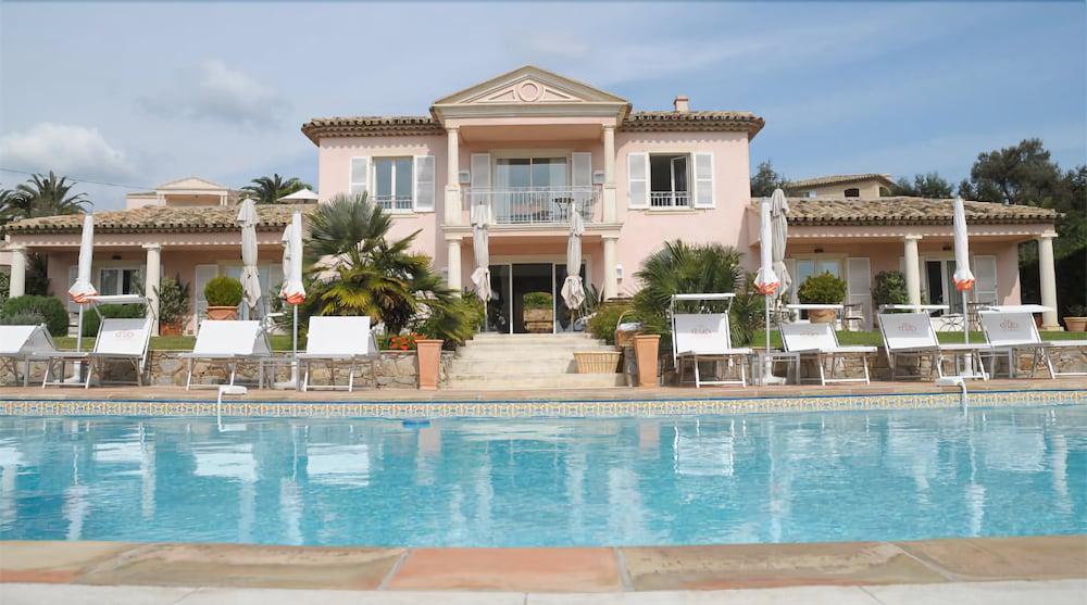 Hotel Villa Les Rosiers Гримо Экстерьер фото